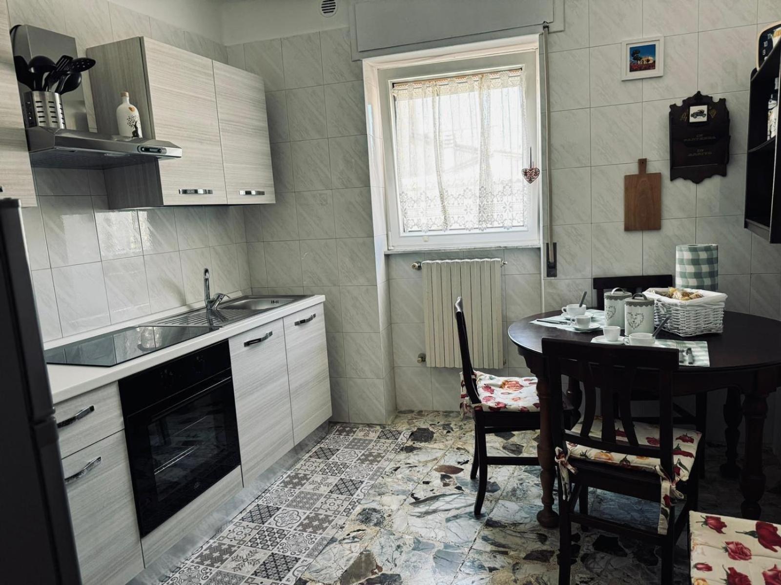 Ely House Appartement Monte SantʼAngelo Buitenkant foto