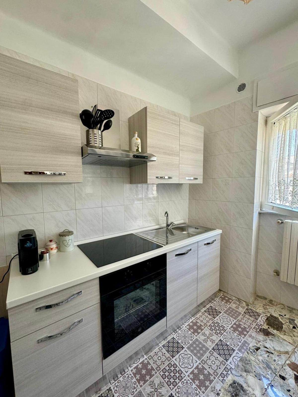 Ely House Appartement Monte SantʼAngelo Buitenkant foto