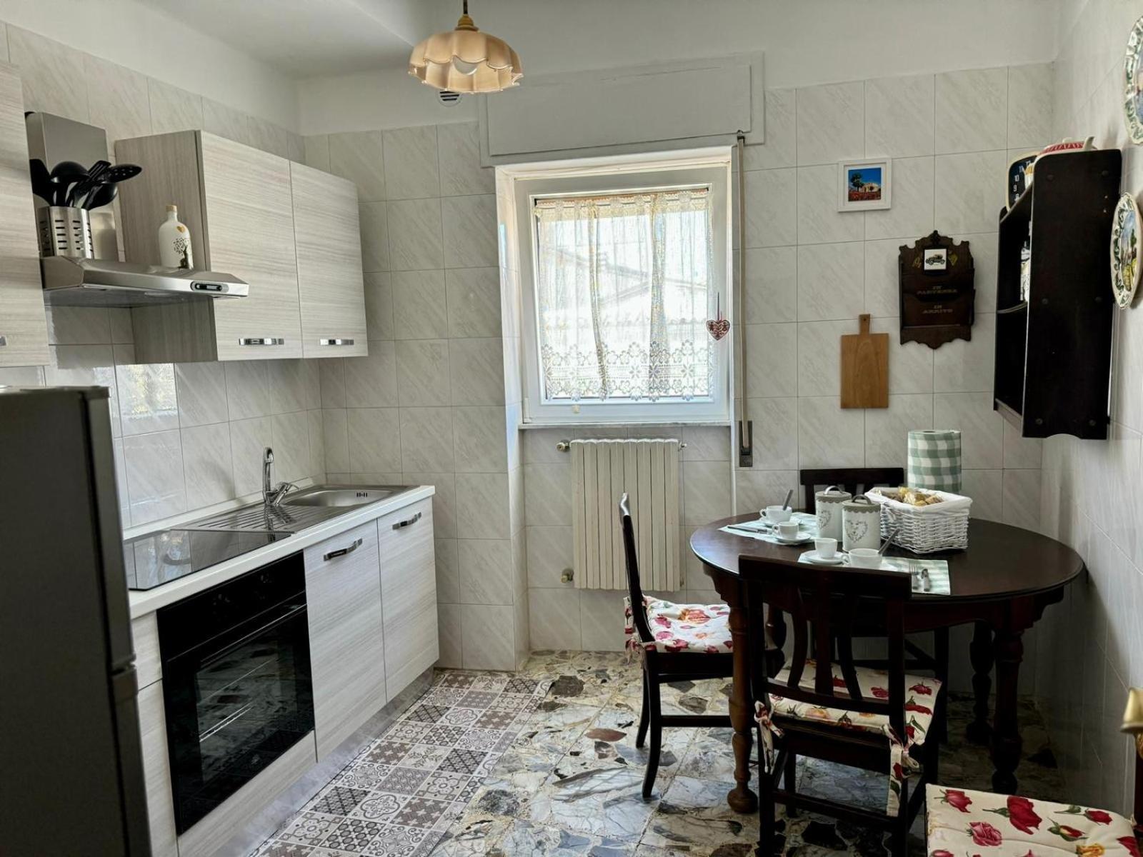 Ely House Appartement Monte SantʼAngelo Buitenkant foto