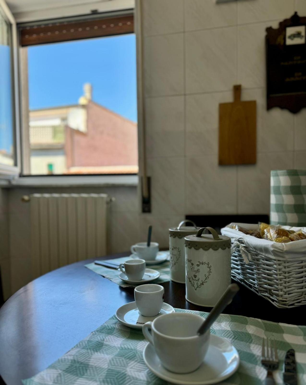 Ely House Appartement Monte SantʼAngelo Buitenkant foto