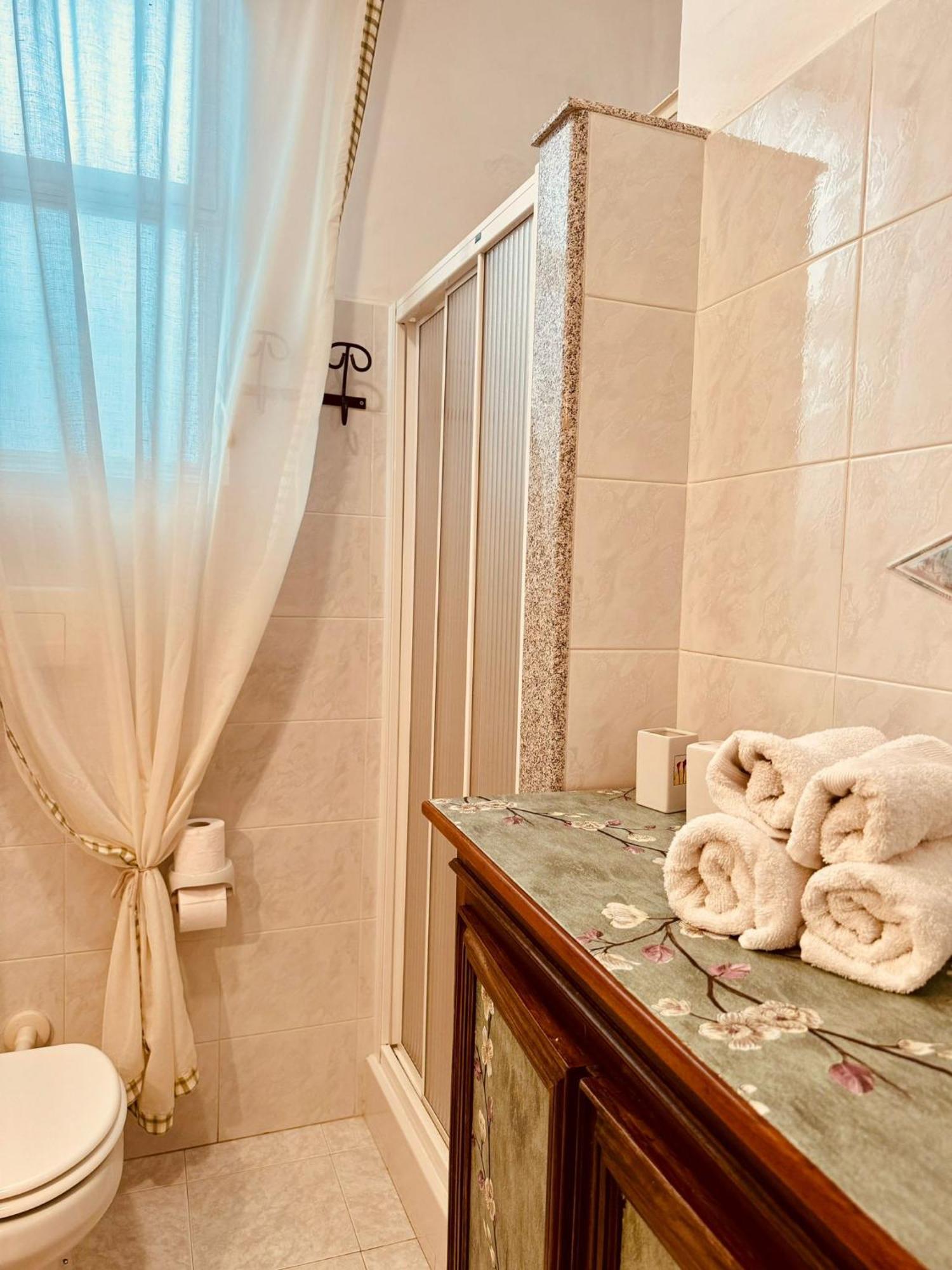 Ely House Appartement Monte SantʼAngelo Buitenkant foto