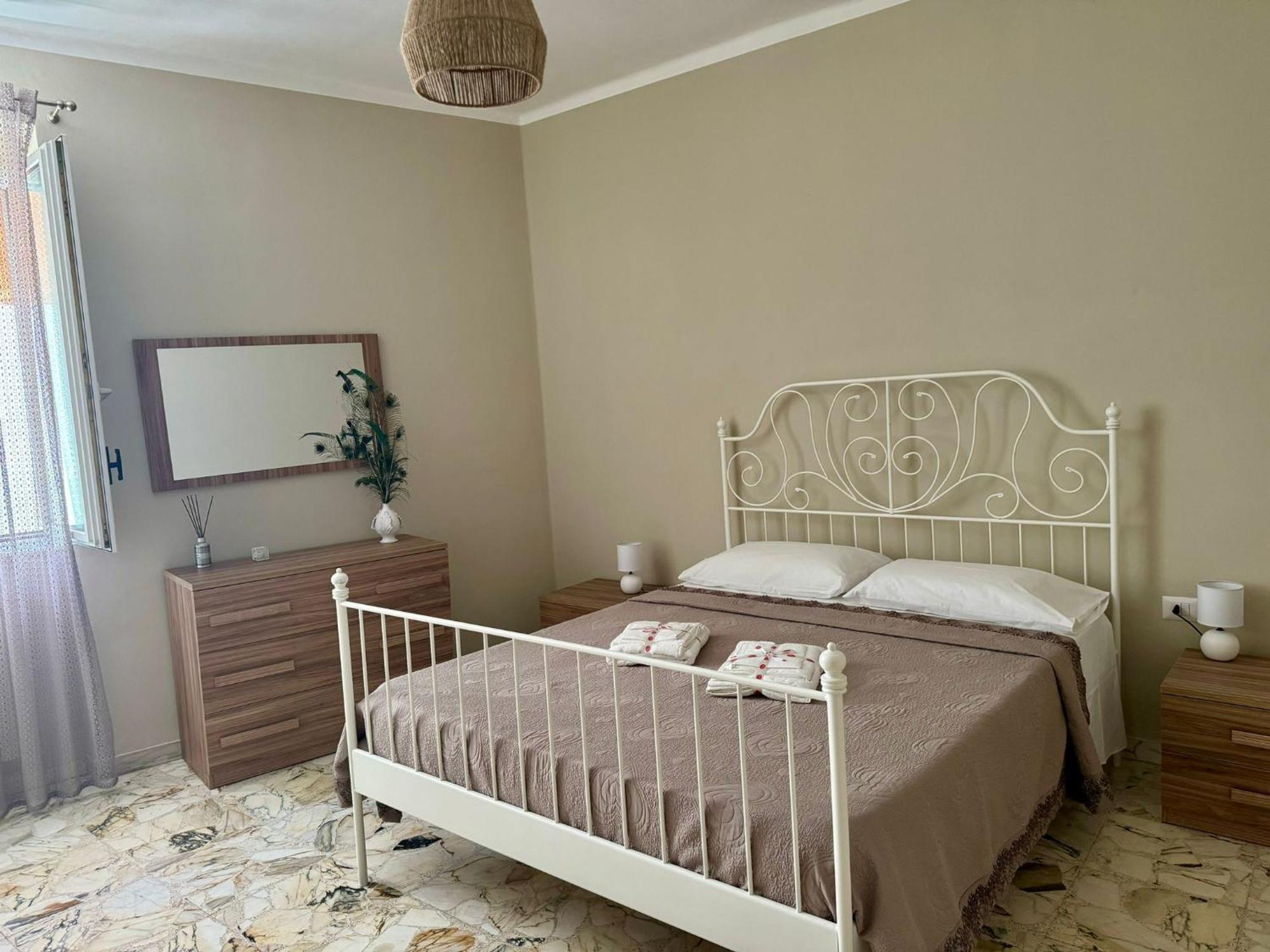 Ely House Appartement Monte SantʼAngelo Buitenkant foto
